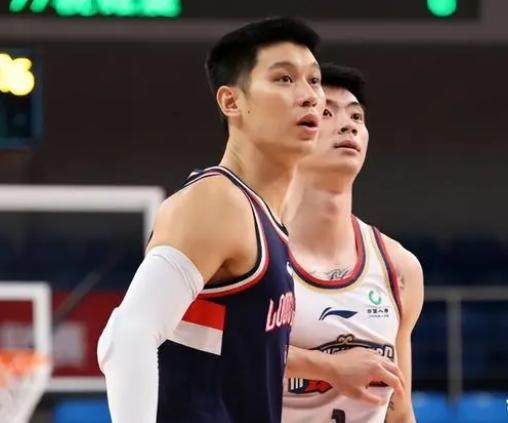 1666346002675088417.png 林书豪.png